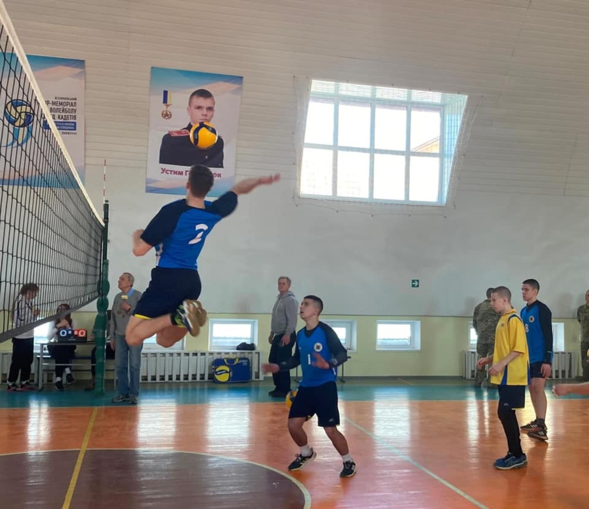 У Ліцеї Крут пам'ять про Героя Небесної Сотні відзначили турніром-меморіалом з волейболу
