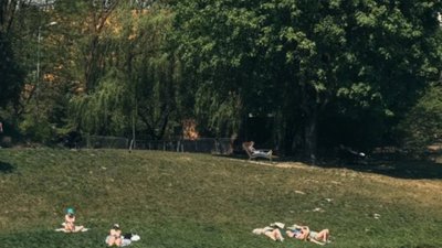 У Львові стартував пляжний сезон (ФОТО)