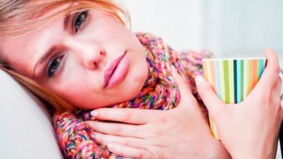 Зарадить при болях у горлі