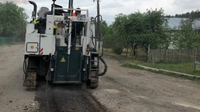 На Львівщині розпочали ремонт на ще одній ділянці дороги