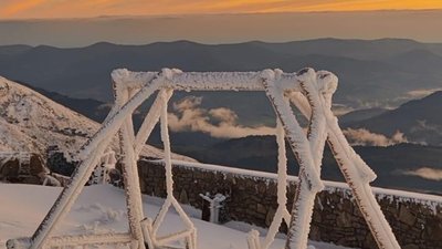 На горі Піп Іван -4 градуси (ФОТО)