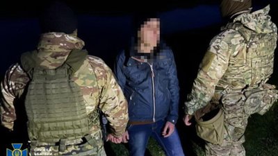 СБУ ліквідувала нові схеми втечі «ухилянтів» за кордон: ділки пропонували «водолазні» послуги та фейкові меддовідки