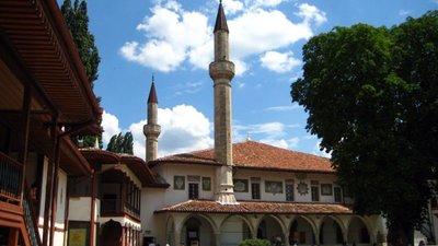 МЗС закликало ЮНЕСКО долучитися до порятунку Ханського палацу в окупованому Криму