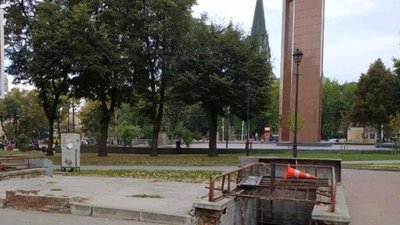 У центрі Львова горіло приміщення громадської вбиральні (ФОТО)