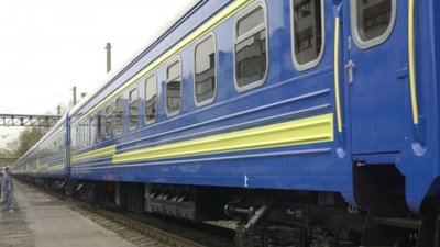 Все для відпочивальників: Львівська залізниця з 6 червня запровадила зупинку трьох електропоїздів у Задорожному
