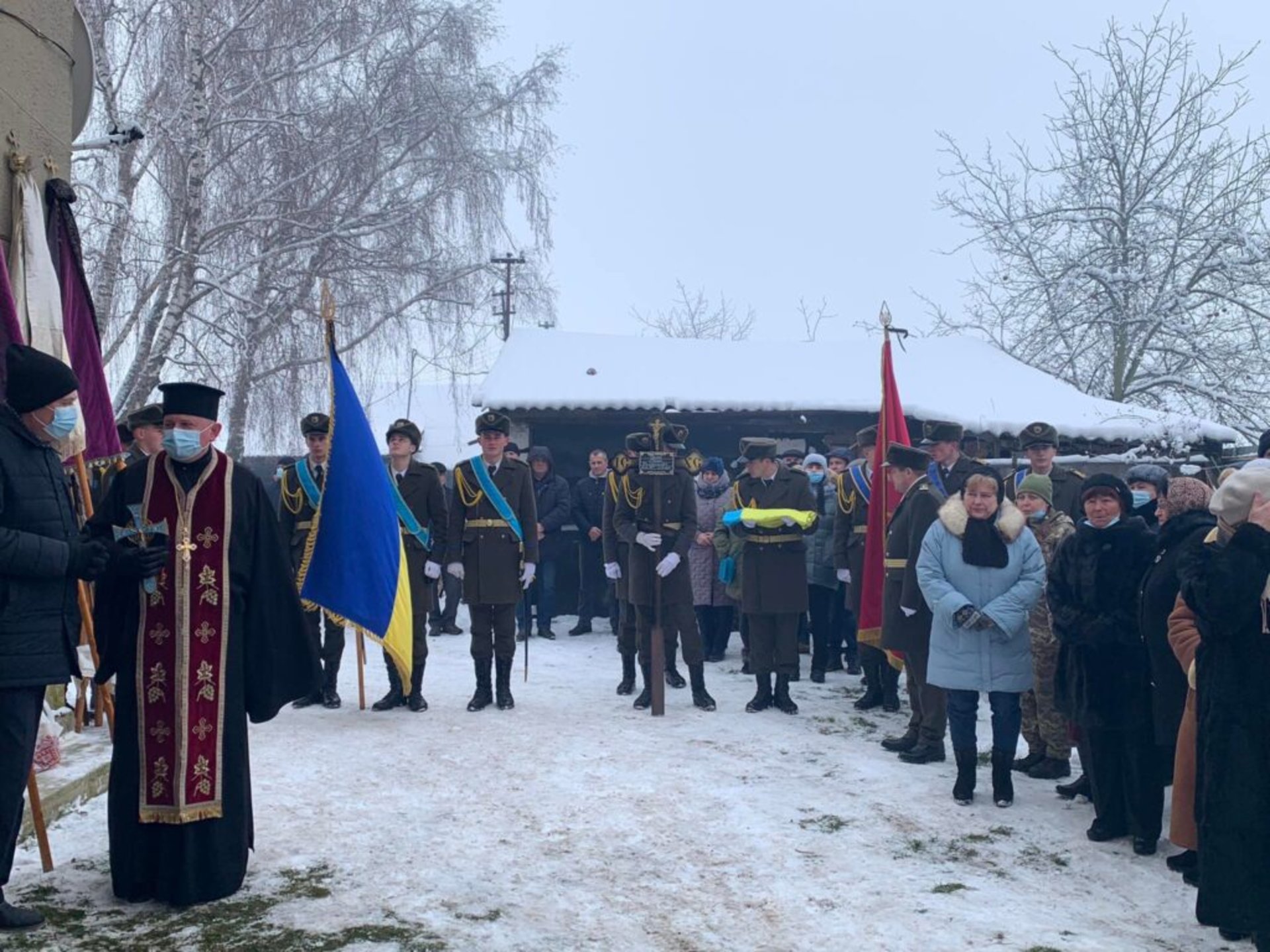 Львівщина провела в останню путь Героя України Руслана Нирова, фото Пустомитівська міська рада