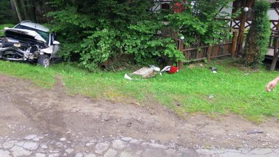 У Дрогобичі біля бару сталася ДТП з багатьма постраждалими (ФОТО)