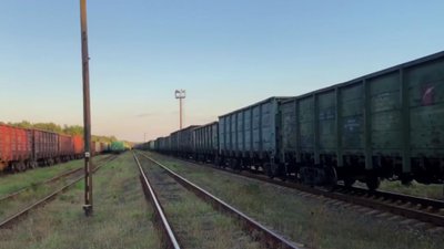 На Львівщині стоїть понад 100 вагонів з вугіллям із написами «Росія. Москва» - депутат ЛОР