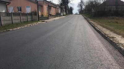 У Золочівському районі відремонтують дорогу (ФОТОРЕПОРТАЖ)
