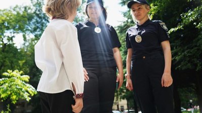 Від початку року поліцейські Львівщини розшукали 401 зниклу дитину