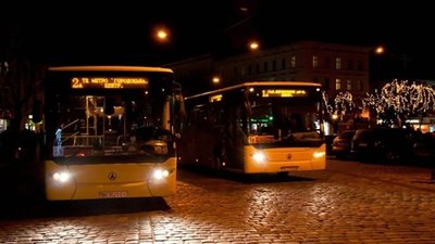 У Львові у новорічну ніч курсуватимуть нічні трамваї та автобуси (ГРАФІК)
