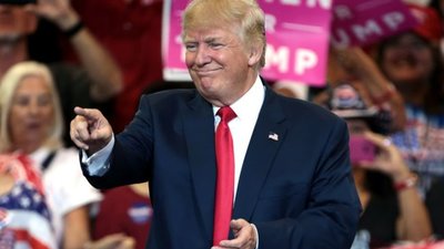 Трамп заявив, що Зеленський готовий укласти мирну угоду з Росією