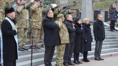 У День Збройних Сил на Личакові вшанували пам'ять загиблих Героїв