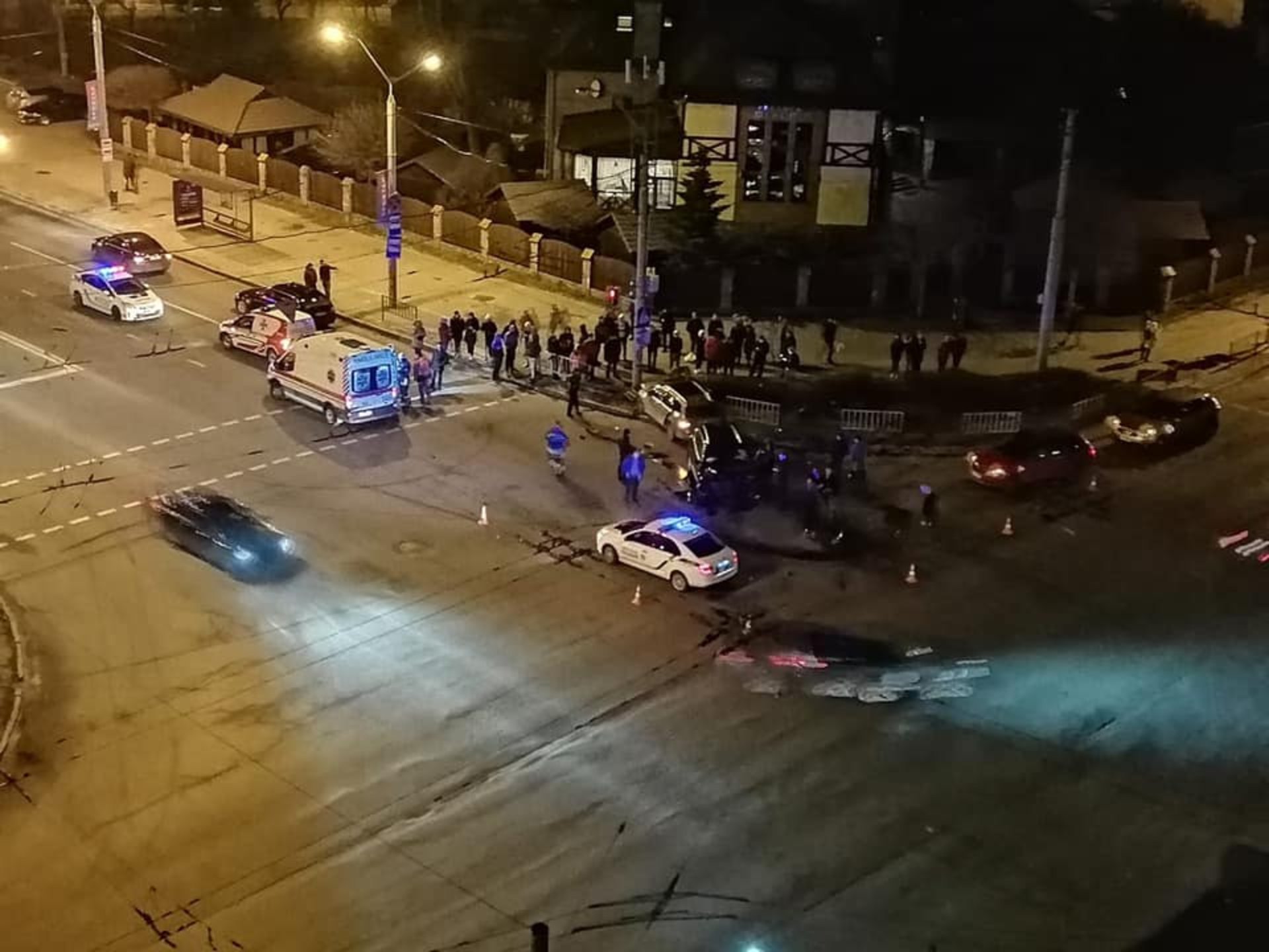У Львові в аварії травмувалось четверо осіб. Фото Варта-1