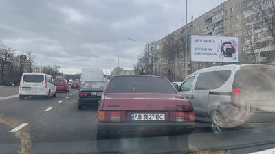У Львові другий день підряд зупинився рух транспорту (ФОТО, ВІДЕО)