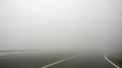 Львів`ян та мешканців області попереджають про сильний туман та погану видимість на дорогах