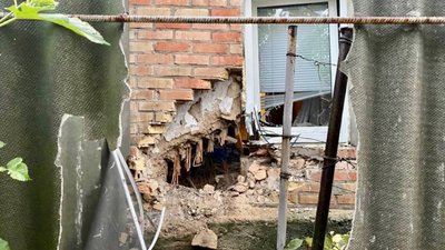 Війська Росії обстріляли Дніпропетрощину: понівечено будинки, понад тисячу сімей лишилися без світла