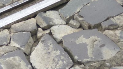 Як у Львові після ремонту руйнується вулиця Замарстинівська (ФОТО)