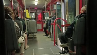 У Львові курсує пізній трамвай із вокзалу