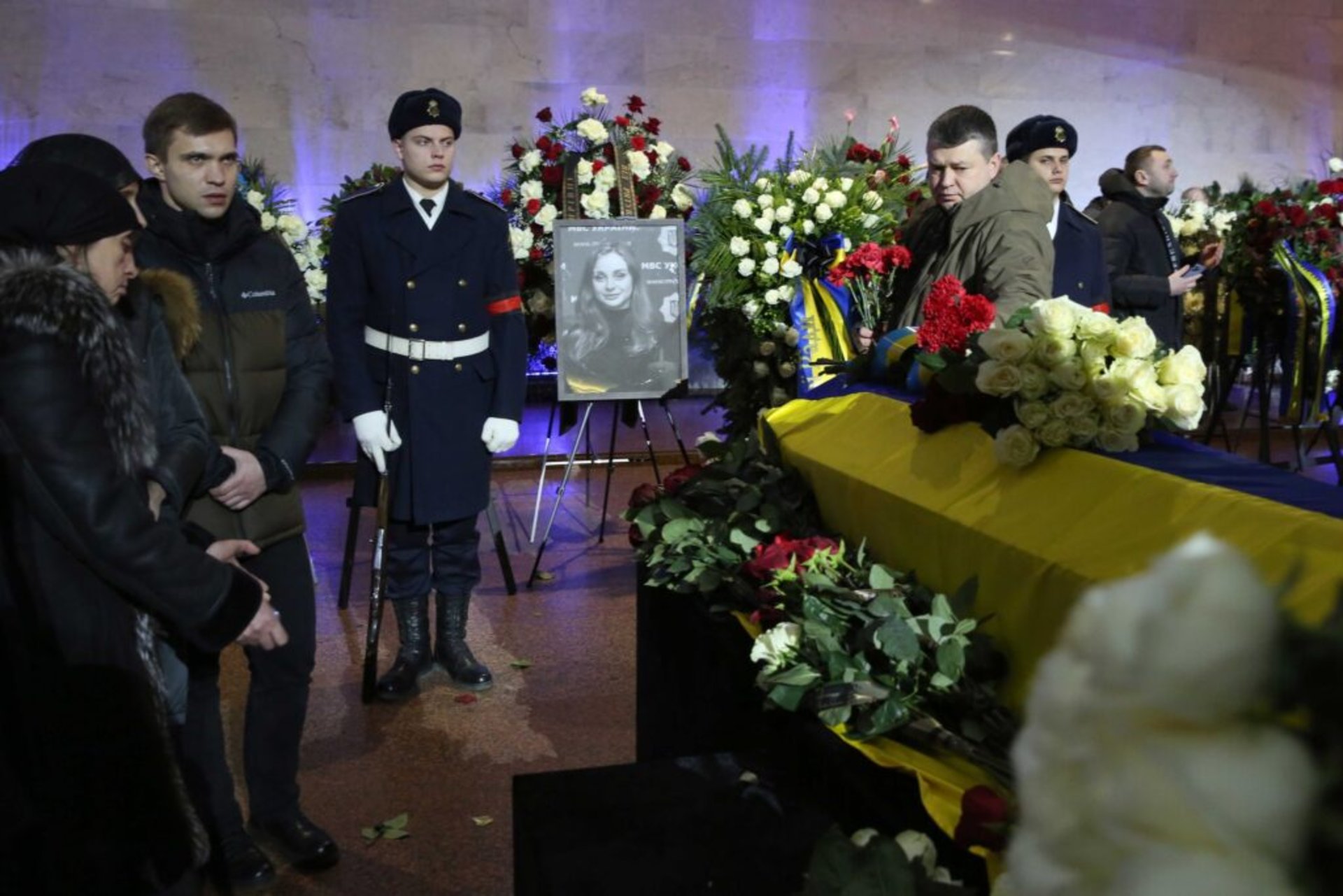 У Києві прощаються з загиблими Броварської авіакатастрофи