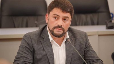 НАБУ викрила на хабарі ще одного "слугу"