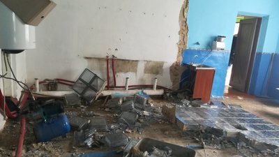 На Яворівщині у школі внаслідок обвалу стіни постраждало двоє людей