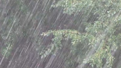 Як після сильної зливи затопило Новояворівськ (ВІДЕО)