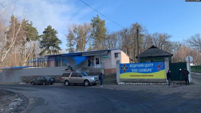 У Нових Санжарах  стало менше поліції і зникли протестувальники (ФОТО)