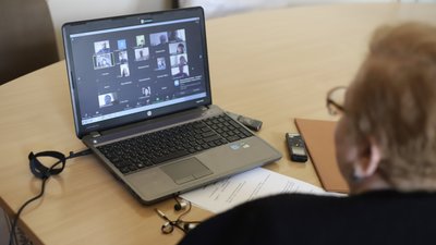 Комісія з питань освіти, науки та інновацій продовжила вивчення конфлікту в Соснівській школі