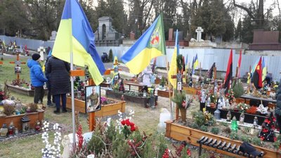 На Личакові помолилися за загиблих Героїв України