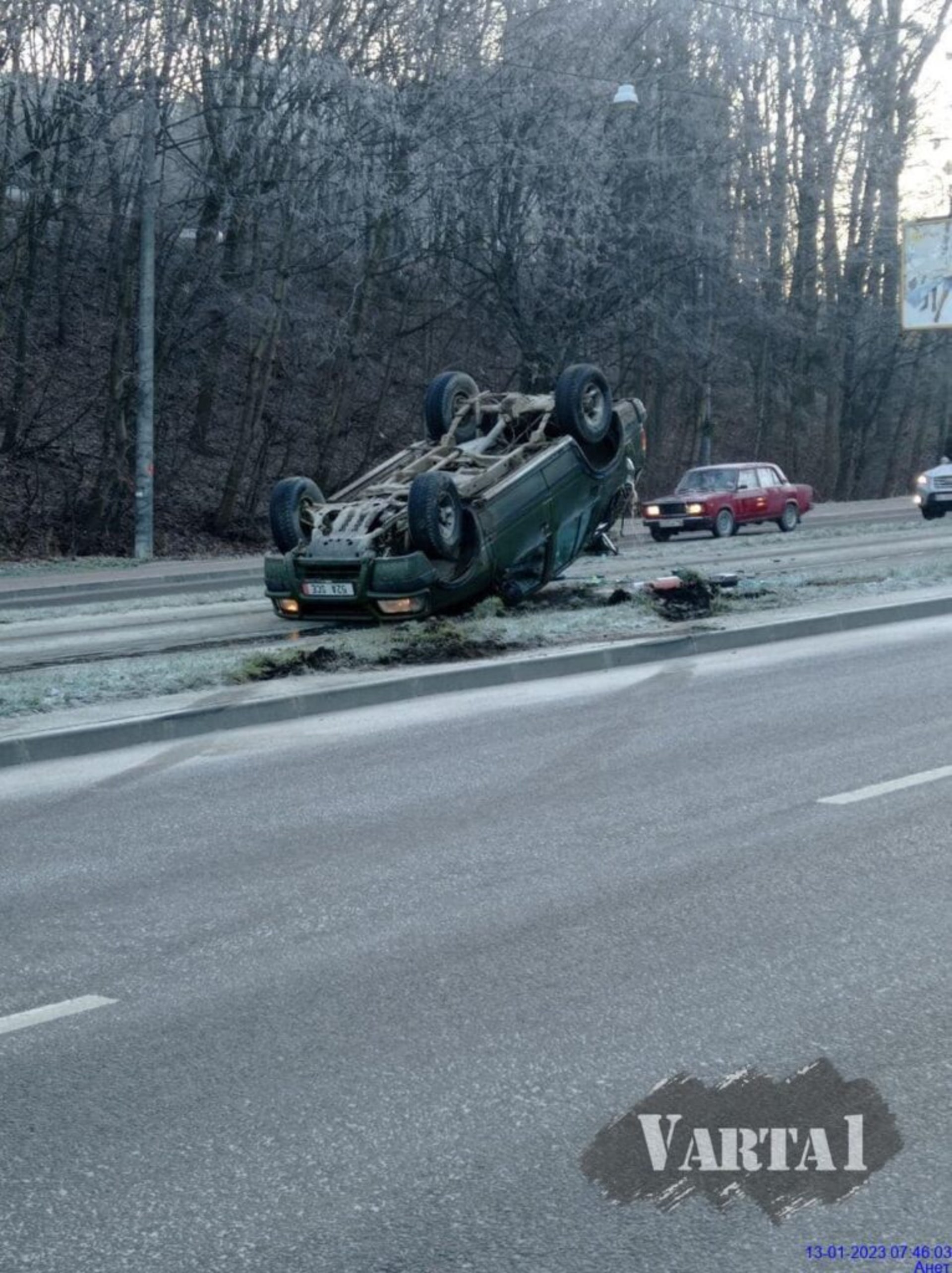 У Львові перекинувся автомобіль