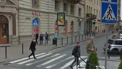 У центрі Львова просять встановити світлофор