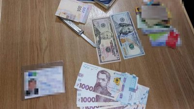 На Львівщині затримали головного інспектора податкової (ФОТО)