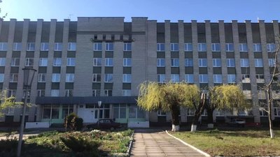 На Львівщині жінка-медик наражала людей на небезпеку інфікування COVID-19