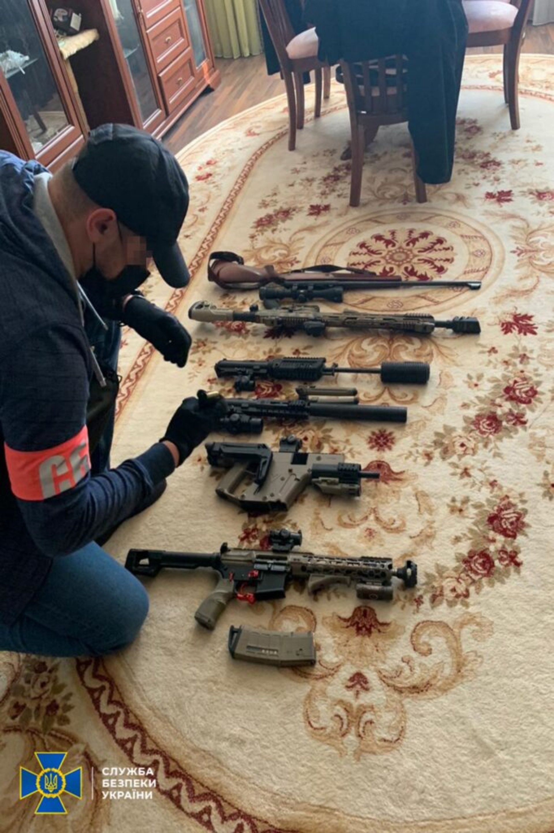 СБУ підозрює членів Муніципальної варти в організації незаконного стрілецького полігону, фото СБУ