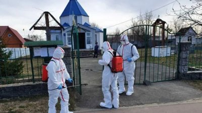 Хроніка COVID-19 на 17 квітня: збільшилася кількість хворих священиків