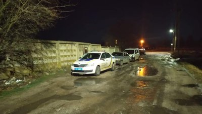 Біля Львова на озері сплило тіло (ФОТО)