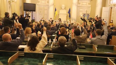 З 16 січня 2021 року українська мова у сфері обслуговування стає обов’язковою