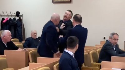 На Львівщині  обговорення бюджету  мало не завершилося бійкою між членами виконкому (ВІДЕО)
