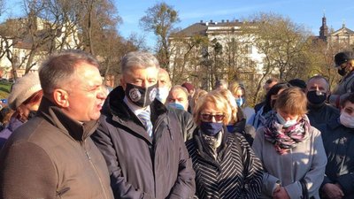 У Львівській області за рік "слуги" отримали у три рази менше голосів, - Порошенко