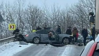 На Лвьівщині через ДТП перекритий рух транспорту