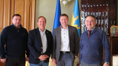 Американська компанія планує відкрити на Львівщині виробництво підшипників та комплектуючих до вагонів