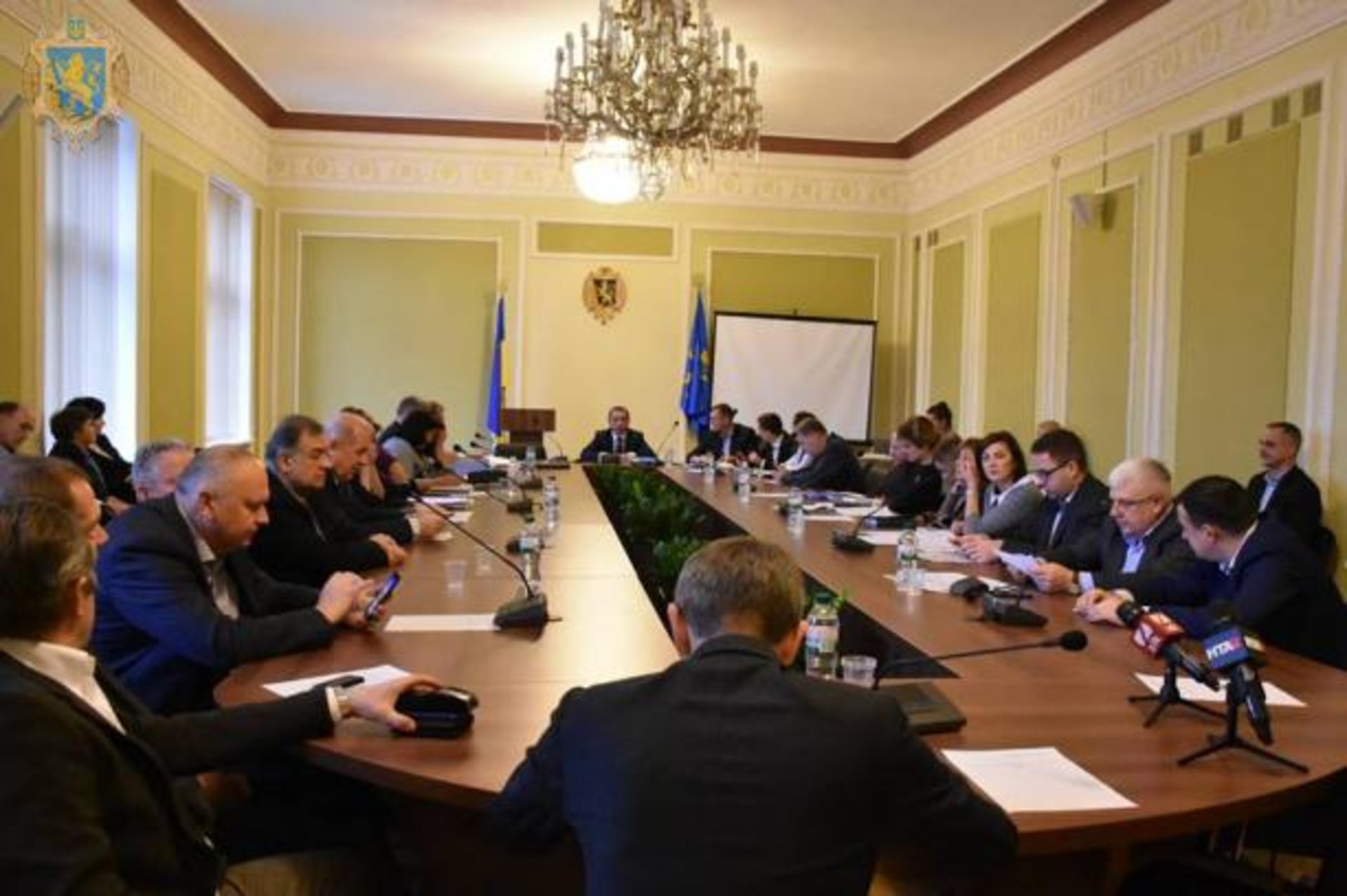 Відбулись громадські слухання проекту обласного бюджету на 2019 рік. Фото: прес-служба ЛОДА.