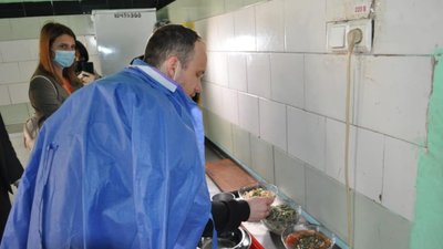 Міністр юстиції поїв у Львівському СІЗО (ФОТО)