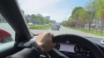 У Львові водій проїхався центральною вулицею з швидкістю 100 км/год