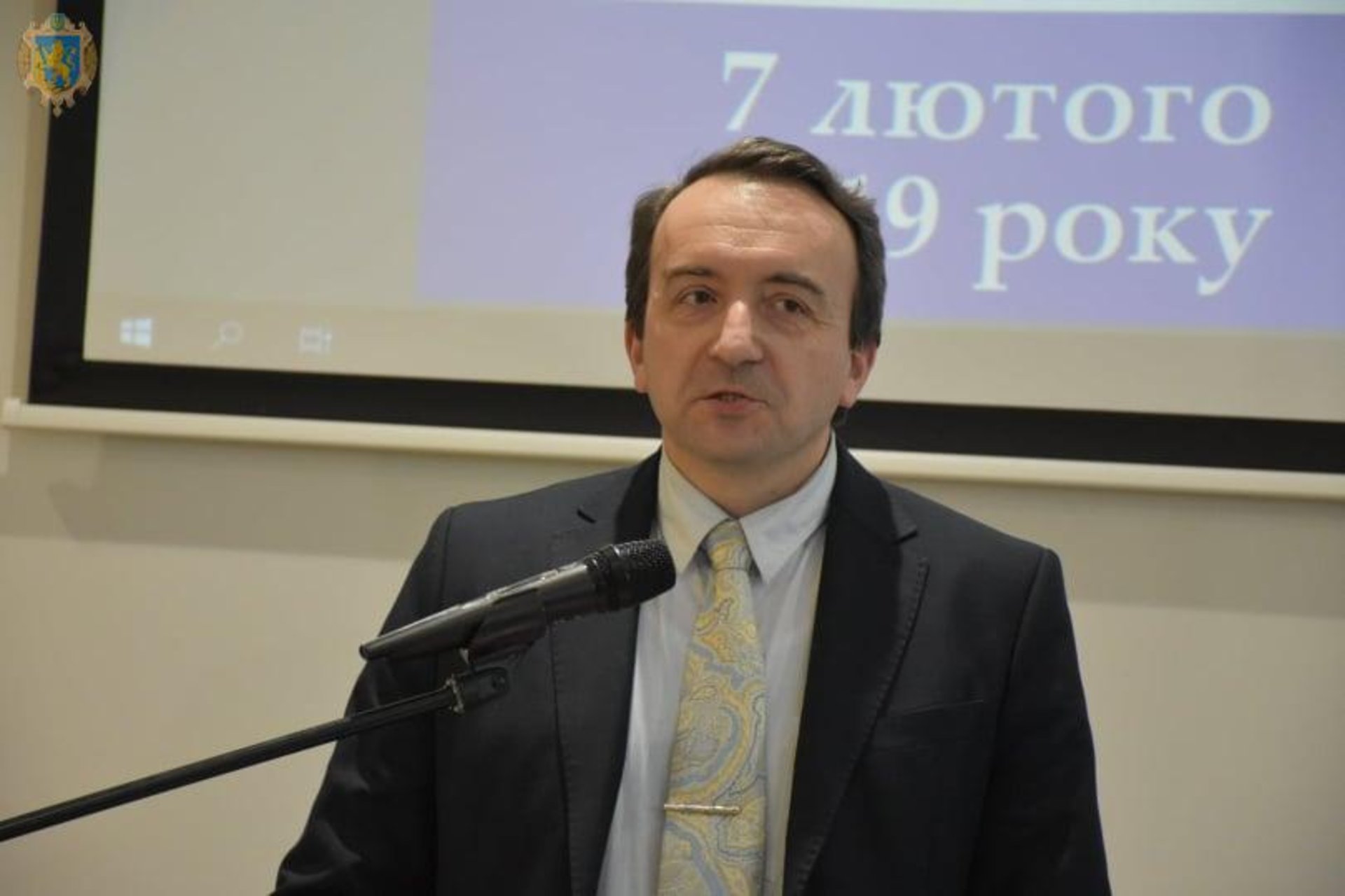 У Львові презентували факсимільне видання Галицького Євангелія 1144 року