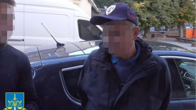 58-річний львів’янин вчинив розбійний напад на військового ЗСУ