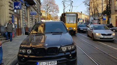 В Україні припиняють дію пільгового розмитнення авто