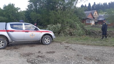 У Львові попередили про грозу й пориви вітру на завтра