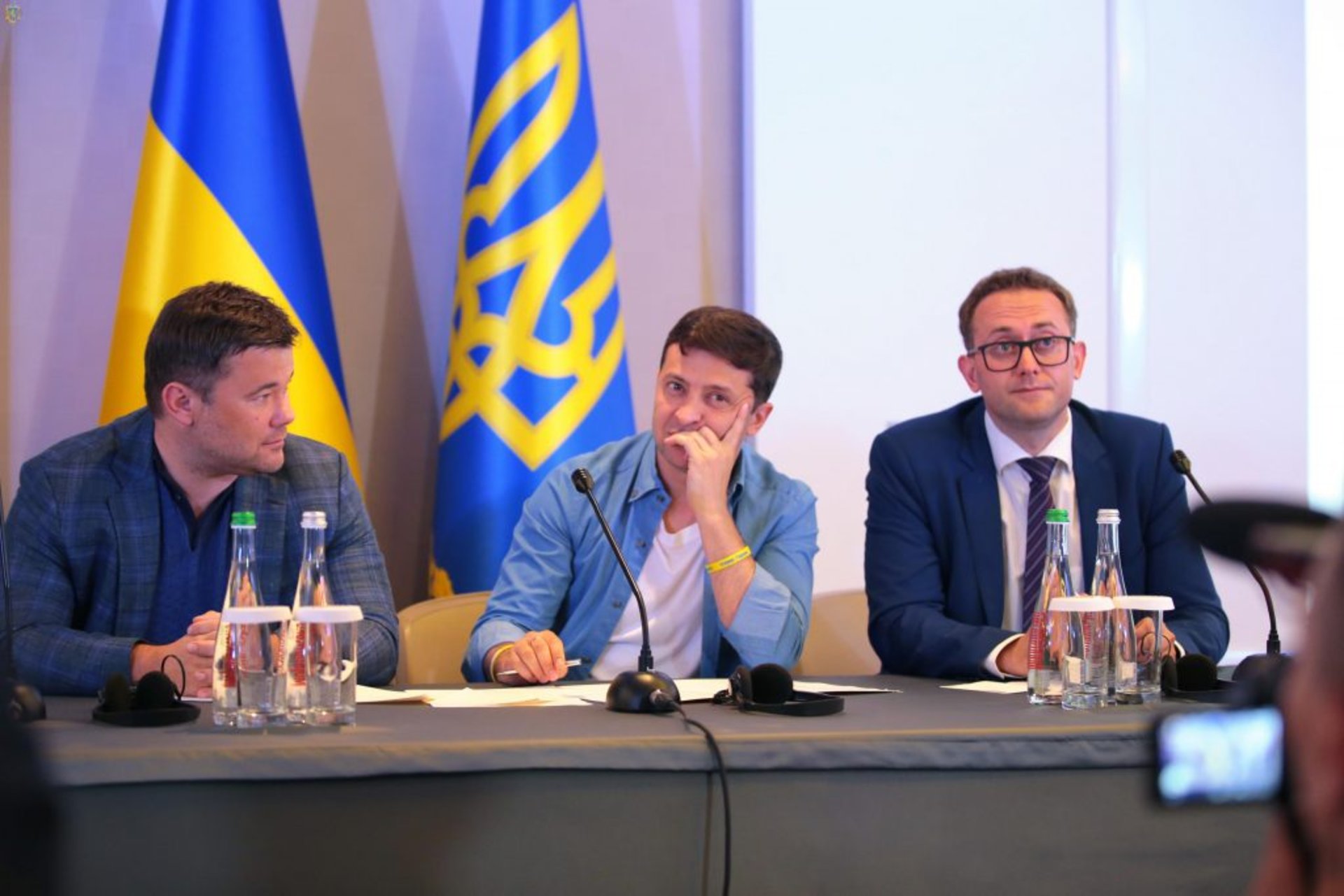 Як Зеленський у сорочці на Львівщині говорив про медичний туризм. Фото прес-служба ЛОДА